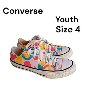Rare Converse Chuck Taylor All Star Low Sneakers Youth Big Kid Girls Size 4